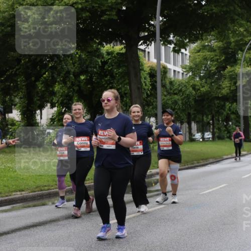 14.06.2026 - REWE Women's Run Jannik Wohlers http://msf.ph/oto/9815210 14.06.2026 10:43:25 Laufen 10718, 162 meine-sportfotos.de