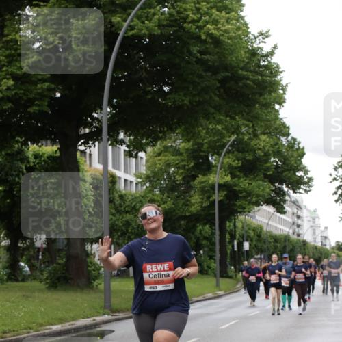 14.06.2026 - REWE Women's Run Jannik Wohlers http://msf.ph/oto/9815241 14.06.2026 10:43:30 Laufen 5335, 57 meine-sportfotos.de