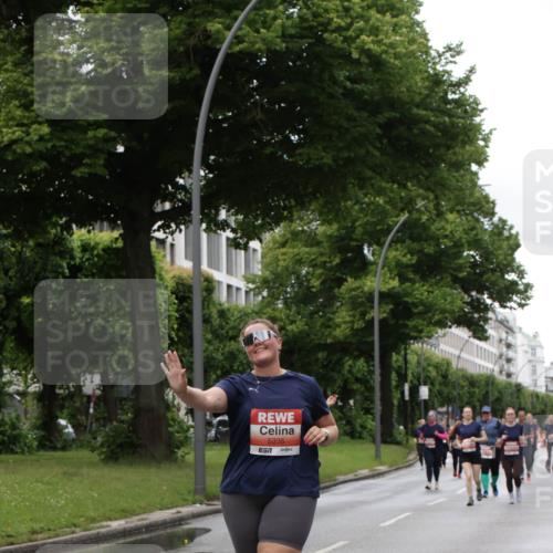 14.06.2026 - REWE Women's Run Jannik Wohlers http://msf.ph/oto/9815244 14.06.2026 10:43:31 Laufen 5335 meine-sportfotos.de