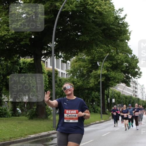 14.06.2026 - REWE Women's Run Jannik Wohlers http://msf.ph/oto/9815246 14.06.2026 10:43:31 Laufen 5335, 57 meine-sportfotos.de