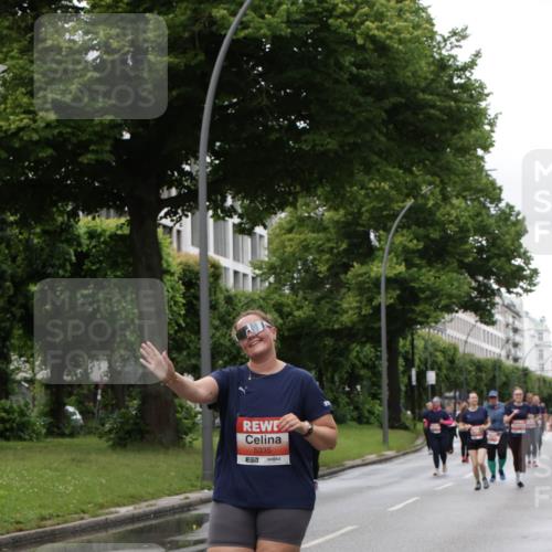 14.06.2026 - REWE Women's Run Jannik Wohlers http://msf.ph/oto/9815247 14.06.2026 10:43:31 Laufen 5335 meine-sportfotos.de