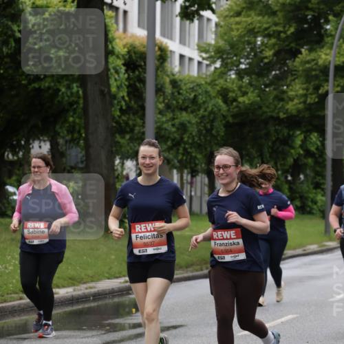 14.06.2026 - REWE Women's Run Jannik Wohlers http://msf.ph/oto/9815276 14.06.2026 10:43:38 Laufen 5537, 7, 5564, 7 meine-sportfotos.de