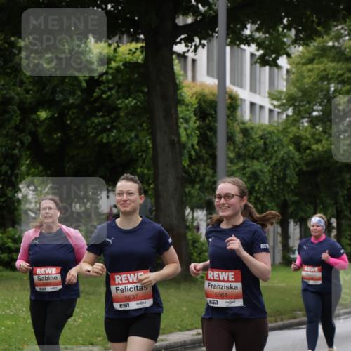 14.06.2026 - REWE Women's Run Jannik Wohlers http://msf.ph/oto/9815289 14.06.2026 10:43:39 Laufen 6304, 5537, 5564, 7 meine-sportfotos.de