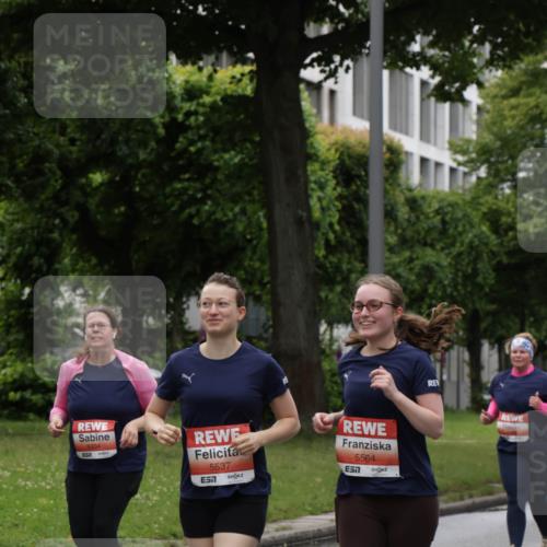 14.06.2026 - REWE Women's Run Jannik Wohlers http://msf.ph/oto/9815290 14.06.2026 10:43:39 Laufen 5304, 651, 5537, 7, 5564, 51 meine-sportfotos.de