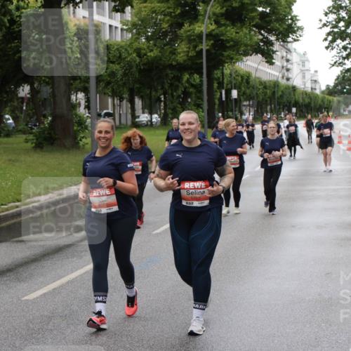 14.06.2026 - REWE Women's Run Jannik Wohlers http://msf.ph/oto/9815299 14.06.2026 10:43:46 Laufen 6071, 5220 meine-sportfotos.de