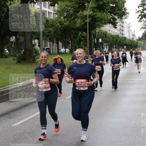 14.06.2026 - REWE Women's Run Jannik Wohlers http://msf.ph/oto/9815300 14.06.2026 10:43:46 Laufen 6071, 5220, 7 meine-sportfotos.de