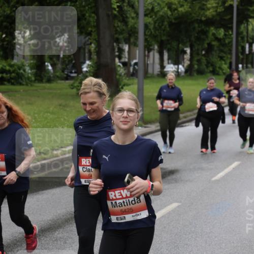 14.06.2026 - REWE Women's Run Jannik Wohlers http://msf.ph/oto/9815318 14.06.2026 10:43:50 Laufen 54, 5425 meine-sportfotos.de