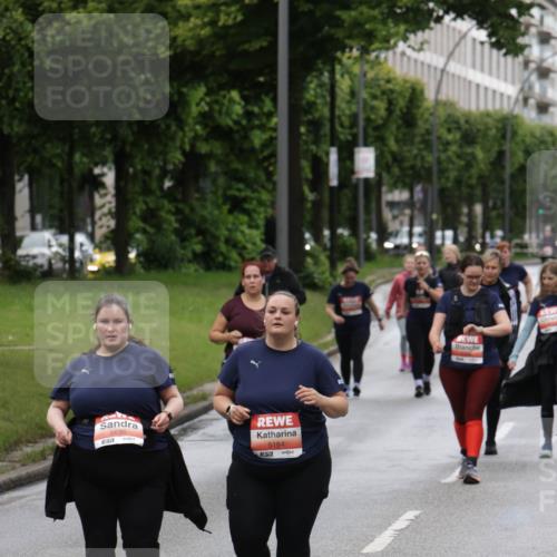 14.06.2026 - REWE Women's Run Jannik Wohlers http://msf.ph/oto/9815322 14.06.2026 10:43:52 Laufen 5636, 577, 5184, 7 meine-sportfotos.de