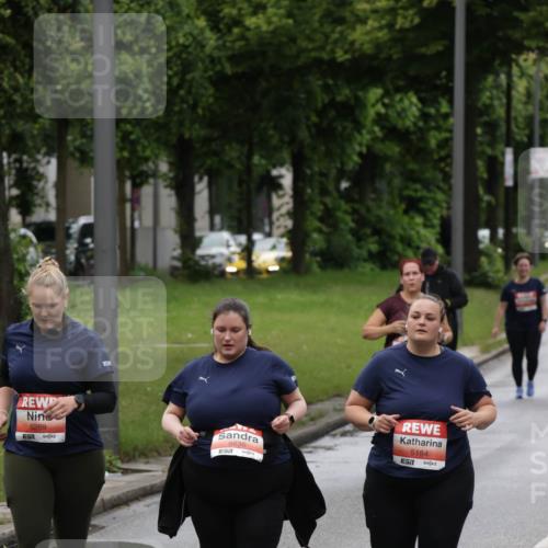 14.06.2026 - REWE Women's Run Jannik Wohlers http://msf.ph/oto/9815329 14.06.2026 10:43:53 Laufen 5269, 5636, 7, 5184 meine-sportfotos.de