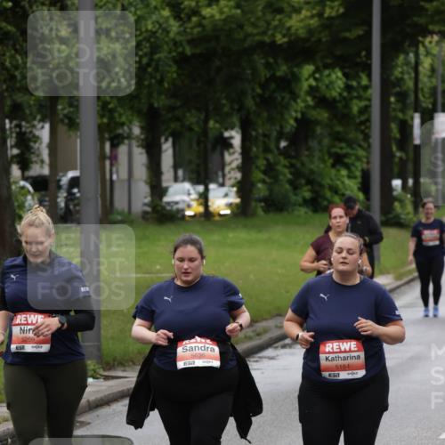 14.06.2026 - REWE Women's Run Jannik Wohlers http://msf.ph/oto/9815330 14.06.2026 10:43:53 Laufen 5269, 5636, 5184 meine-sportfotos.de