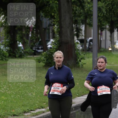 14.06.2026 - REWE Women's Run Jannik Wohlers http://msf.ph/oto/9815333 14.06.2026 10:43:54 Laufen 5269, 5636, 57 meine-sportfotos.de