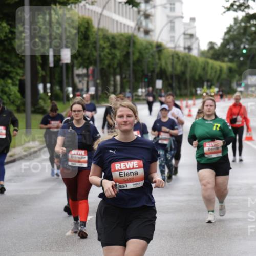 14.06.2026 - REWE Women's Run Jannik Wohlers http://msf.ph/oto/9815339 14.06.2026 10:43:56 Laufen 5497, 7, 77 meine-sportfotos.de