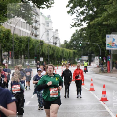 14.06.2026 - REWE Women's Run Jannik Wohlers http://msf.ph/oto/9815354 14.06.2026 10:43:57 Laufen 517, 5171, 57 meine-sportfotos.de