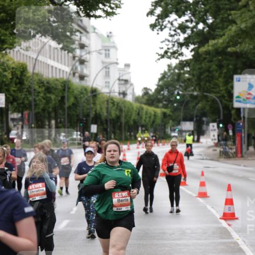 14.06.2026 - REWE Women's Run Jannik Wohlers http://msf.ph/oto/9815355 14.06.2026 10:43:57 Laufen 6021, 57, 5171, 57 meine-sportfotos.de