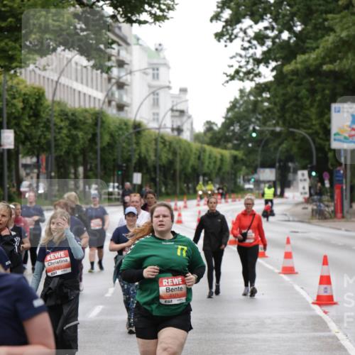 14.06.2026 - REWE Women's Run Jannik Wohlers http://msf.ph/oto/9815357 14.06.2026 10:43:58 Laufen 6021, 7, 5171 meine-sportfotos.de