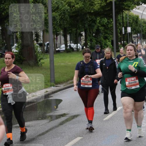 14.06.2026 - REWE Women's Run Jannik Wohlers http://msf.ph/oto/9815364 14.06.2026 10:44:00 Laufen 5305, 5171 meine-sportfotos.de