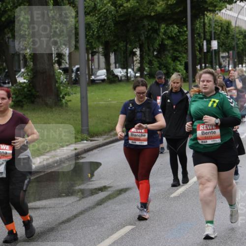 14.06.2026 - REWE Women's Run Jannik Wohlers http://msf.ph/oto/9815367 14.06.2026 10:44:00 Laufen 5305, 51, 5171 meine-sportfotos.de