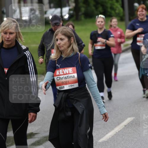 14.06.2026 - REWE Women's Run Jannik Wohlers http://msf.ph/oto/9815369 14.06.2026 10:44:04 Laufen 6021, 7 meine-sportfotos.de