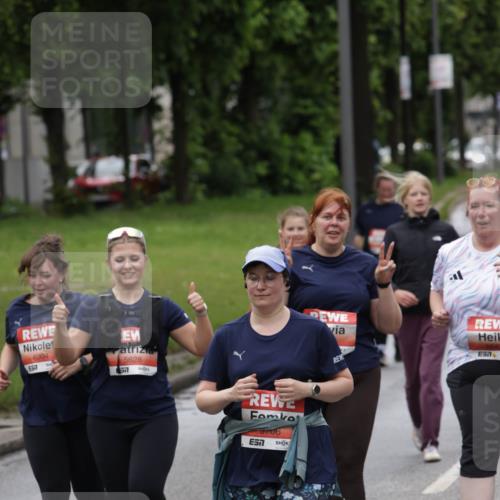 14.06.2026 - REWE Women's Run Jannik Wohlers http://msf.ph/oto/9815375 14.06.2026 10:44:06 Laufen 6004, 517, 5628, 5706, 7 meine-sportfotos.de