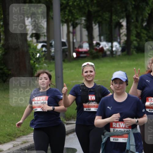 14.06.2026 - REWE Women's Run Jannik Wohlers http://msf.ph/oto/9815380 14.06.2026 10:44:07 Laufen 577, 6004, 5628, 9706, 7 meine-sportfotos.de