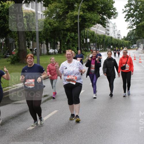 14.06.2026 - REWE Women's Run Jannik Wohlers http://msf.ph/oto/9815383 14.06.2026 10:44:10 Laufen 7 meine-sportfotos.de