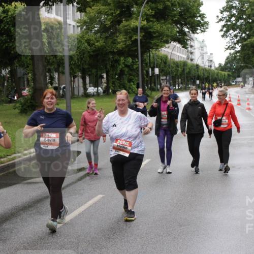 14.06.2026 - REWE Women's Run Jannik Wohlers http://msf.ph/oto/9815387 14.06.2026 10:44:10 Laufen 5628, 6878 meine-sportfotos.de