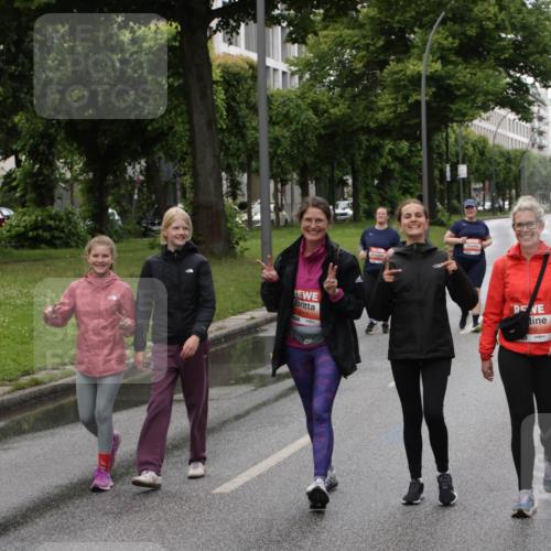 14.06.2026 - REWE Women's Run Jannik Wohlers http://msf.ph/oto/9815394 14.06.2026 10:44:14 Laufen 10 meine-sportfotos.de