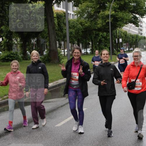 14.06.2026 - REWE Women's Run Jannik Wohlers http://msf.ph/oto/9815400 14.06.2026 10:44:14 Laufen 10 meine-sportfotos.de