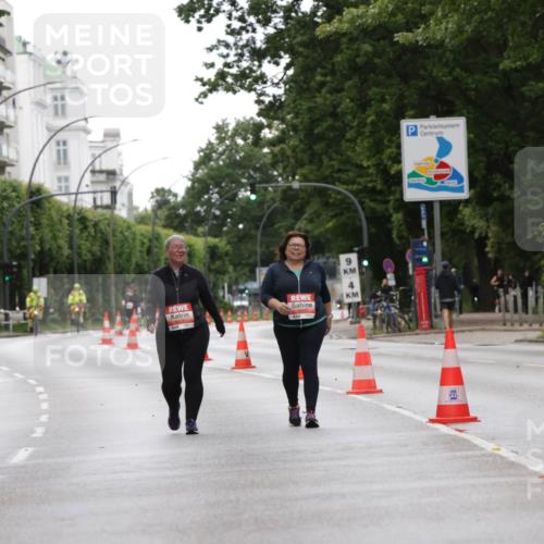 14.06.2026 - REWE Women's Run Jannik Wohlers http://msf.ph/oto/9815426 14.06.2026 10:44:34 Laufen 9, 4 meine-sportfotos.de