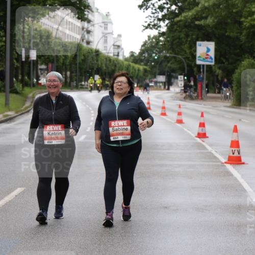 14.06.2026 - REWE Women's Run Jannik Wohlers http://msf.ph/oto/9815442 14.06.2026 10:44:47 Laufen 5479, 57, 5997, 57 meine-sportfotos.de