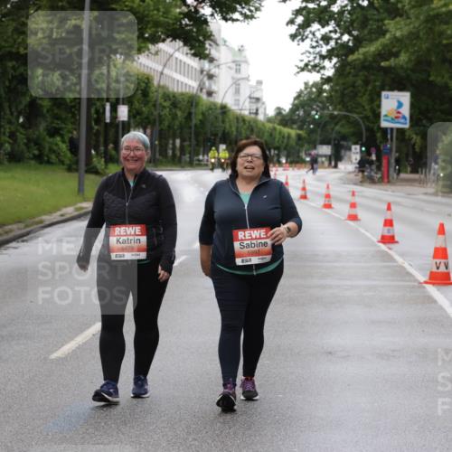 14.06.2026 - REWE Women's Run Jannik Wohlers http://msf.ph/oto/9815447 14.06.2026 10:44:48 Laufen 5479, 7, 5997, 657 meine-sportfotos.de