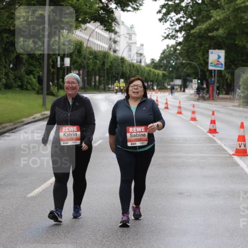 14.06.2026 - REWE Women's Run Jannik Wohlers http://msf.ph/oto/9815448 14.06.2026 10:44:48 Laufen 5479, 57, 5997, 57 meine-sportfotos.de