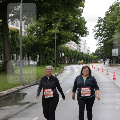 14.06.2026 - REWE Women's Run Jannik Wohlers http://msf.ph/oto/9815450 14.06.2026 10:44:49 Laufen 7, 5479, 5997 meine-sportfotos.de
