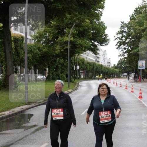 14.06.2026 - REWE Women's Run Jannik Wohlers http://msf.ph/oto/9815452 14.06.2026 10:44:49 Laufen 5479, 5997, 57 meine-sportfotos.de