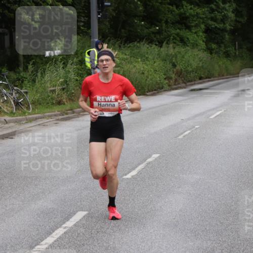 14.06.2026 - REWE Women's Run Jannik Wohlers http://msf.ph/oto/9815472 14.06.2026 10:46:19 Laufen 5910 meine-sportfotos.de