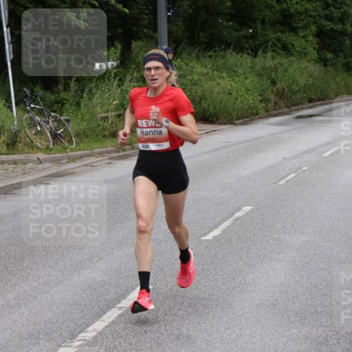 14.06.2026 - REWE Women's Run Jannik Wohlers http://msf.ph/oto/9815475 14.06.2026 10:46:19 Laufen 5910 meine-sportfotos.de