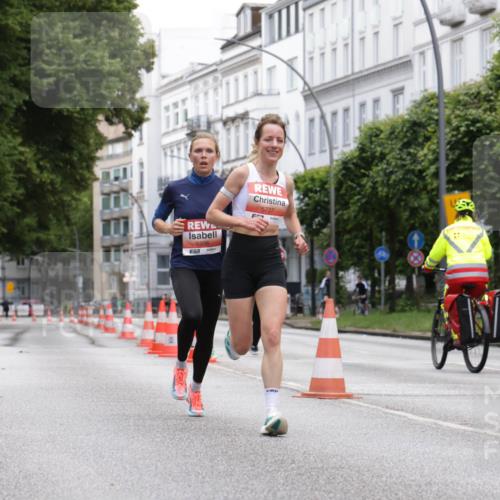 14.06.2026 - REWE Women's Run Jannik Wohlers http://msf.ph/oto/9815486 14.06.2026 10:46:42 Laufen 5906, 517, 5737 meine-sportfotos.de