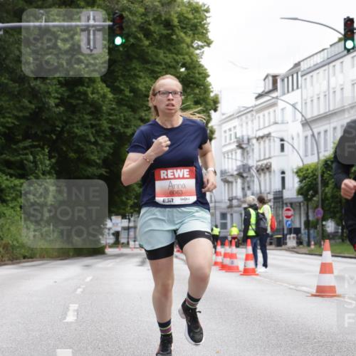 14.06.2026 - REWE Women's Run Jannik Wohlers http://msf.ph/oto/9815556 14.06.2026 10:47:23 Laufen 6063, 7, 5504 meine-sportfotos.de