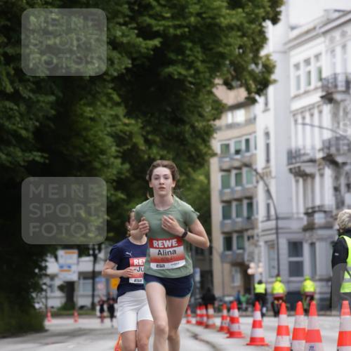 14.06.2026 - REWE Women's Run Jannik Wohlers http://msf.ph/oto/9815570 14.06.2026 10:47:46 Laufen 5024, 7 meine-sportfotos.de