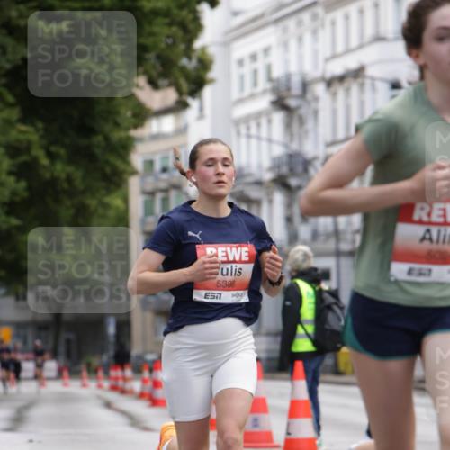 14.06.2026 - REWE Women's Run Jannik Wohlers http://msf.ph/oto/9815583 14.06.2026 10:47:49 Laufen 5386, 7 meine-sportfotos.de