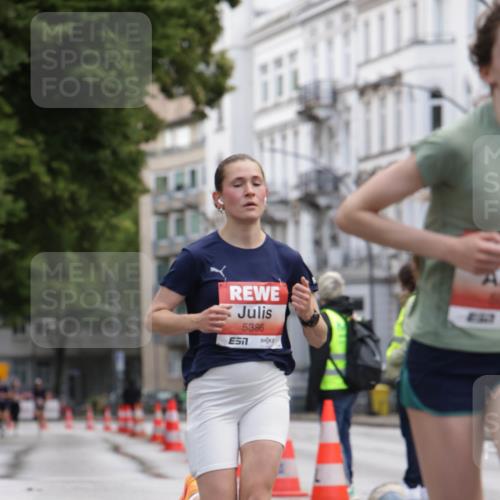 14.06.2026 - REWE Women's Run Jannik Wohlers http://msf.ph/oto/9815584 14.06.2026 10:47:49 Laufen 5386 meine-sportfotos.de
