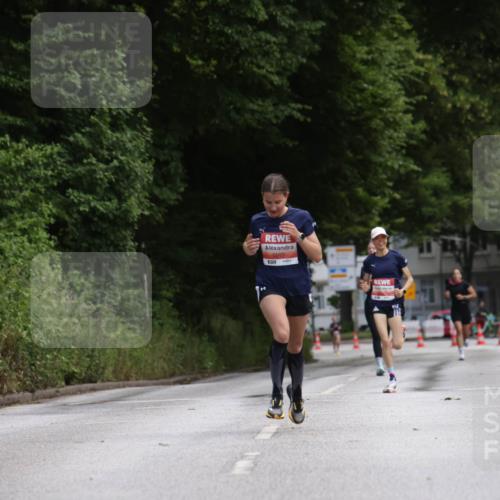 14.06.2026 - REWE Women's Run Jannik Wohlers http://msf.ph/oto/9815602 14.06.2026 10:48:07 Laufen 5263 meine-sportfotos.de