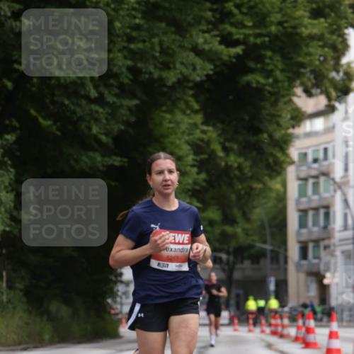 14.06.2026 - REWE Women's Run Jannik Wohlers http://msf.ph/oto/9815620 14.06.2026 10:48:10 Laufen 5263, 657 meine-sportfotos.de