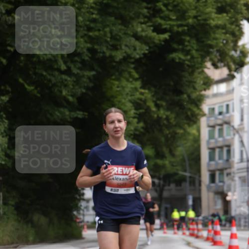 14.06.2026 - REWE Women's Run Jannik Wohlers http://msf.ph/oto/9815621 14.06.2026 10:48:10 Laufen 5263 meine-sportfotos.de
