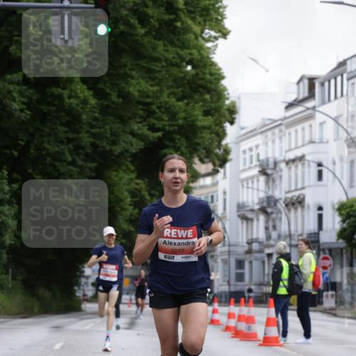 14.06.2026 - REWE Women's Run Jannik Wohlers http://msf.ph/oto/9815629 14.06.2026 10:48:11 Laufen 5263, 7 meine-sportfotos.de