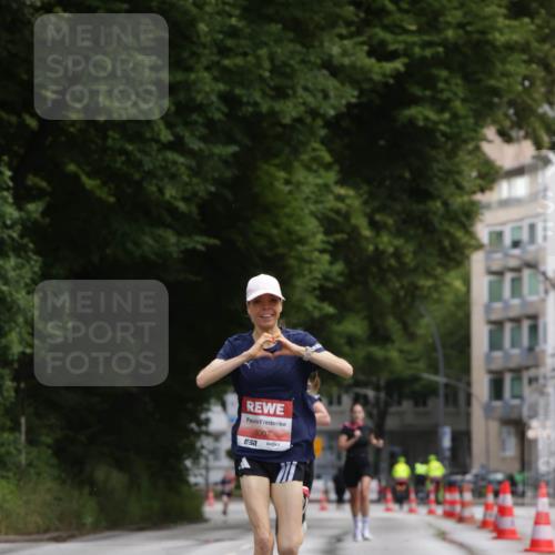 14.06.2026 - REWE Women's Run Jannik Wohlers http://msf.ph/oto/9815637 14.06.2026 10:48:12 Laufen 5007, 57, 700 meine-sportfotos.de