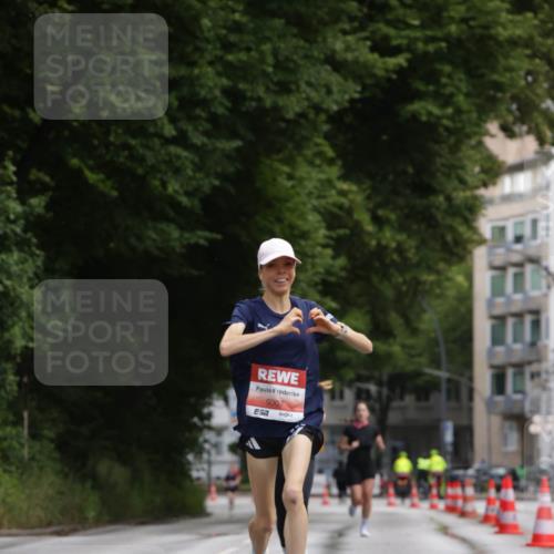 14.06.2026 - REWE Women's Run Jannik Wohlers http://msf.ph/oto/9815641 14.06.2026 10:48:13 Laufen  meine-sportfotos.de