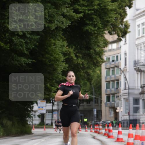 14.06.2026 - REWE Women's Run Jannik Wohlers http://msf.ph/oto/9815670 14.06.2026 10:48:21 Laufen  meine-sportfotos.de