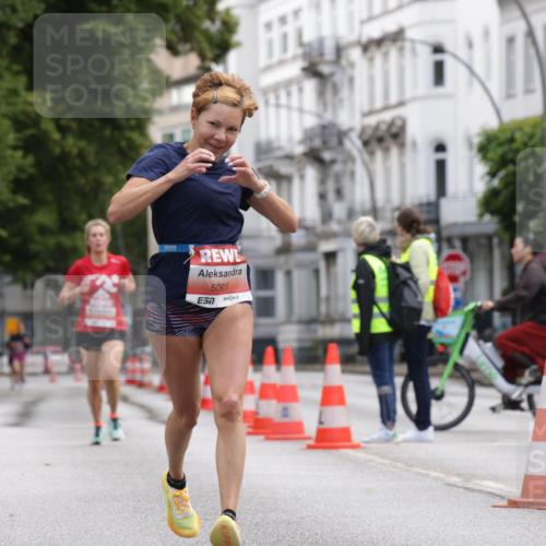 14.06.2026 - REWE Women's Run Jannik Wohlers http://msf.ph/oto/9815690 14.06.2026 10:48:47 Laufen 5093 meine-sportfotos.de