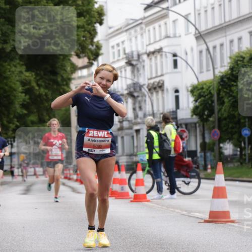 14.06.2026 - REWE Women's Run Jannik Wohlers http://msf.ph/oto/9815694 14.06.2026 10:48:47 Laufen 5093, 7, 1 meine-sportfotos.de